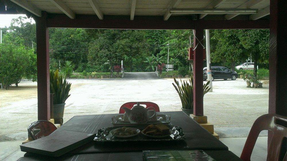 Homestay Bukit Gantang Hotel Taiping Exteriör bild